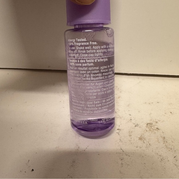 Clinique Take The Day Off Makeup Remover 1.7 OZ - Picture 2 of 3
